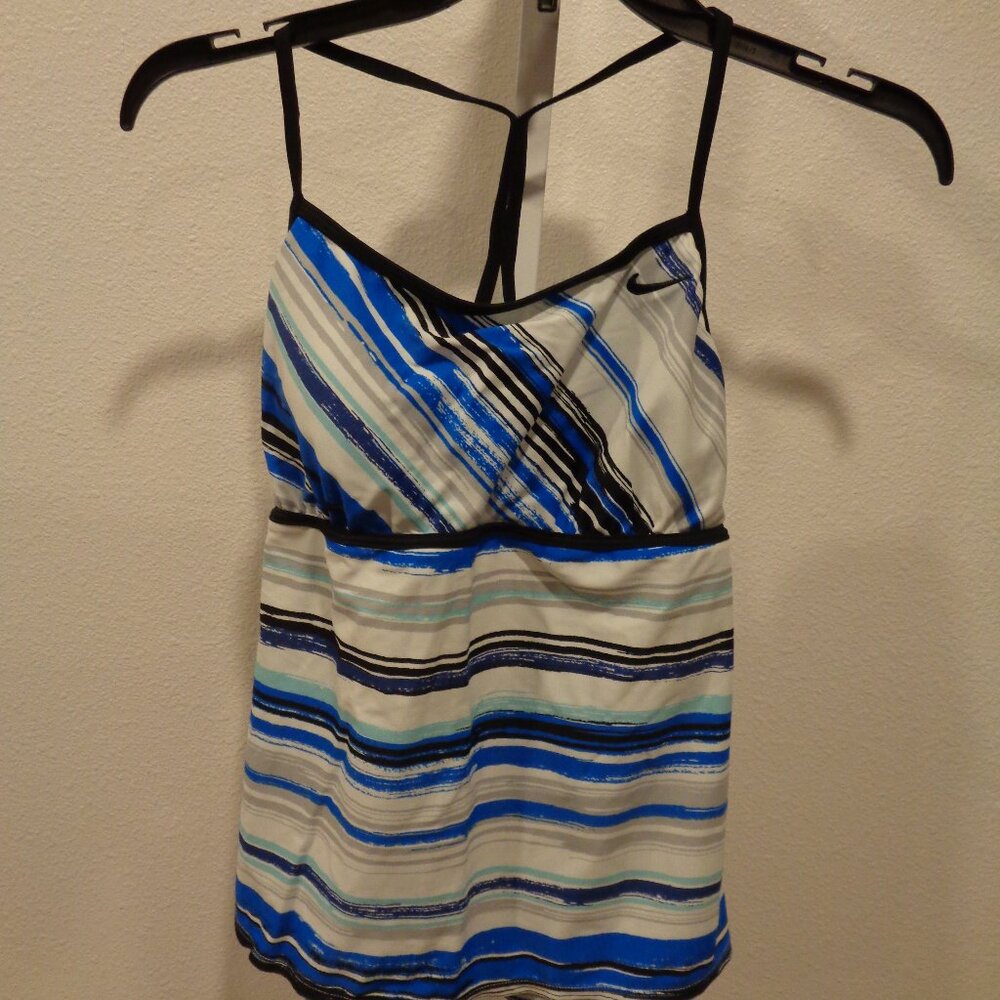 Nike Women's Tankini Swimsuit Top Padded Size 12 Striped
